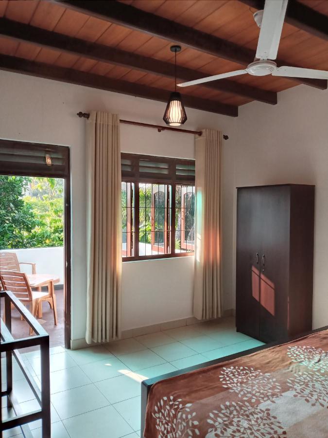 Tharul Home เบนโตตา ภายนอก รูปภาพ